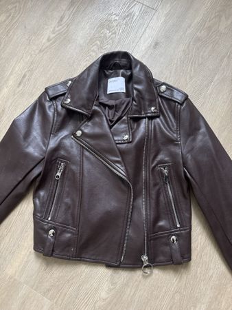 Braune Kunstlederjacke Bershka Gr. XS (neuwertig)