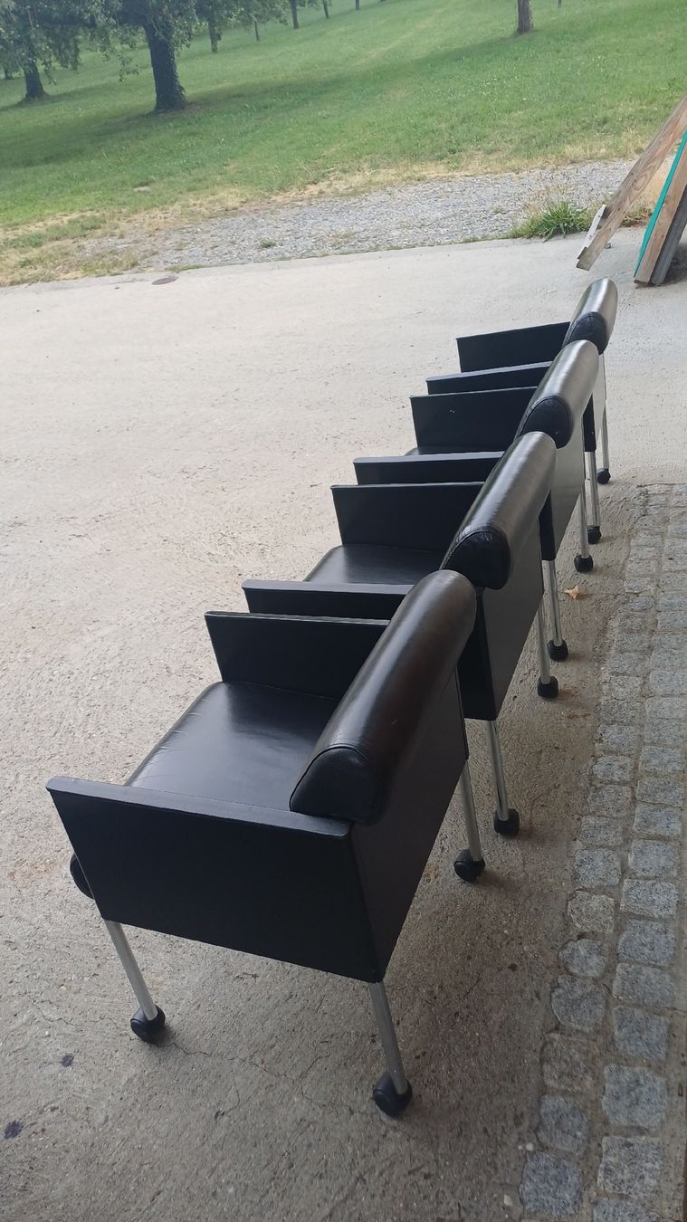 Sessel: 4 Sessel Rosenthal Einrichtung schwarz mit Rollen 47 – Gebraucht aus St. Gallen von DiesundDas. 5