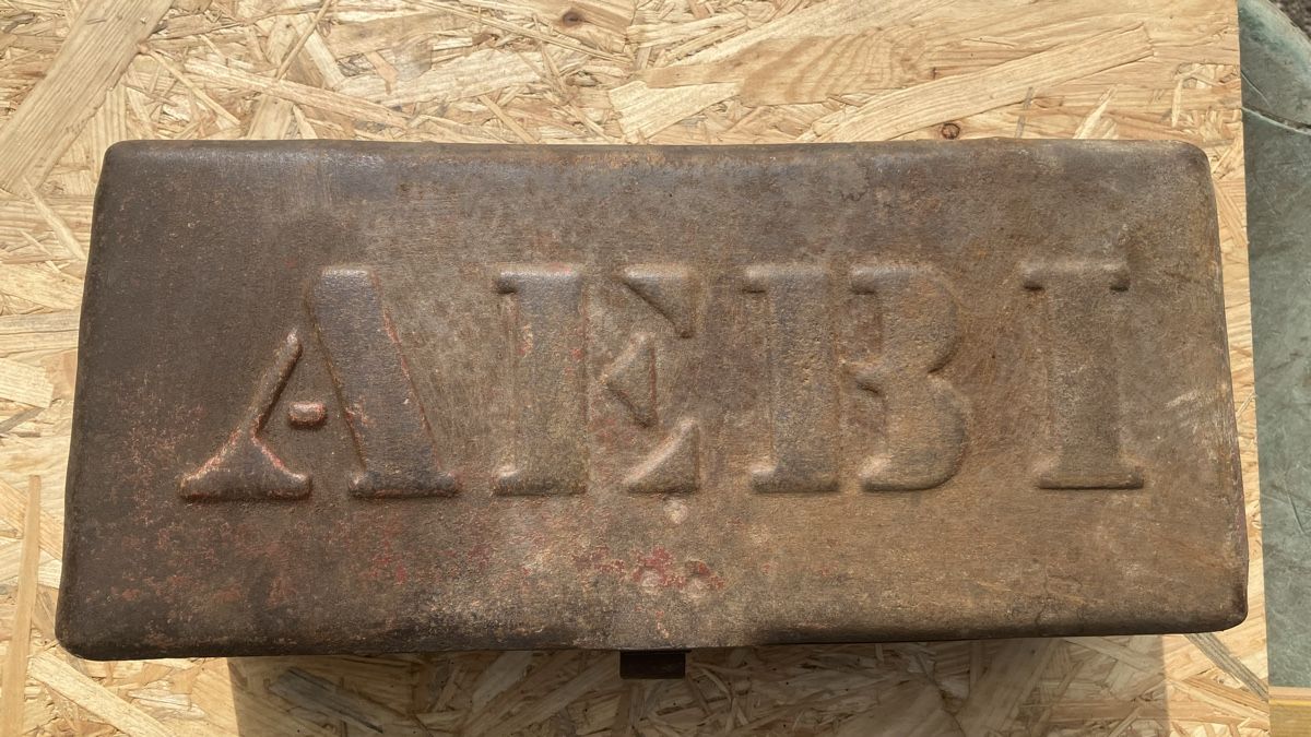 Aebi Alle Maschinen: Aebi Werkzeugkiste  – Gebraucht aus Gondiswil von havre