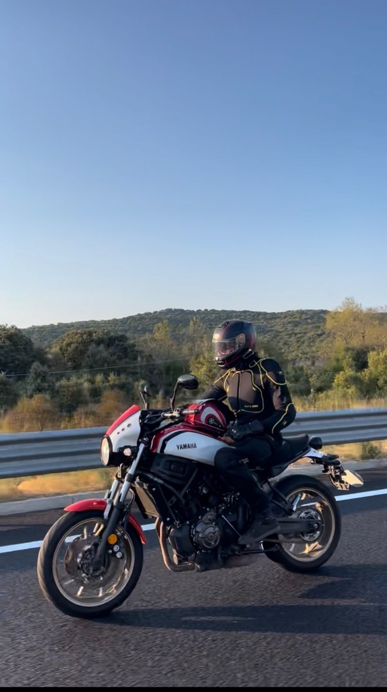 Yamaha Strada: Yamaha XSR-700 (2021) – Usato da Greifensee venduto da sev_v7ks 2