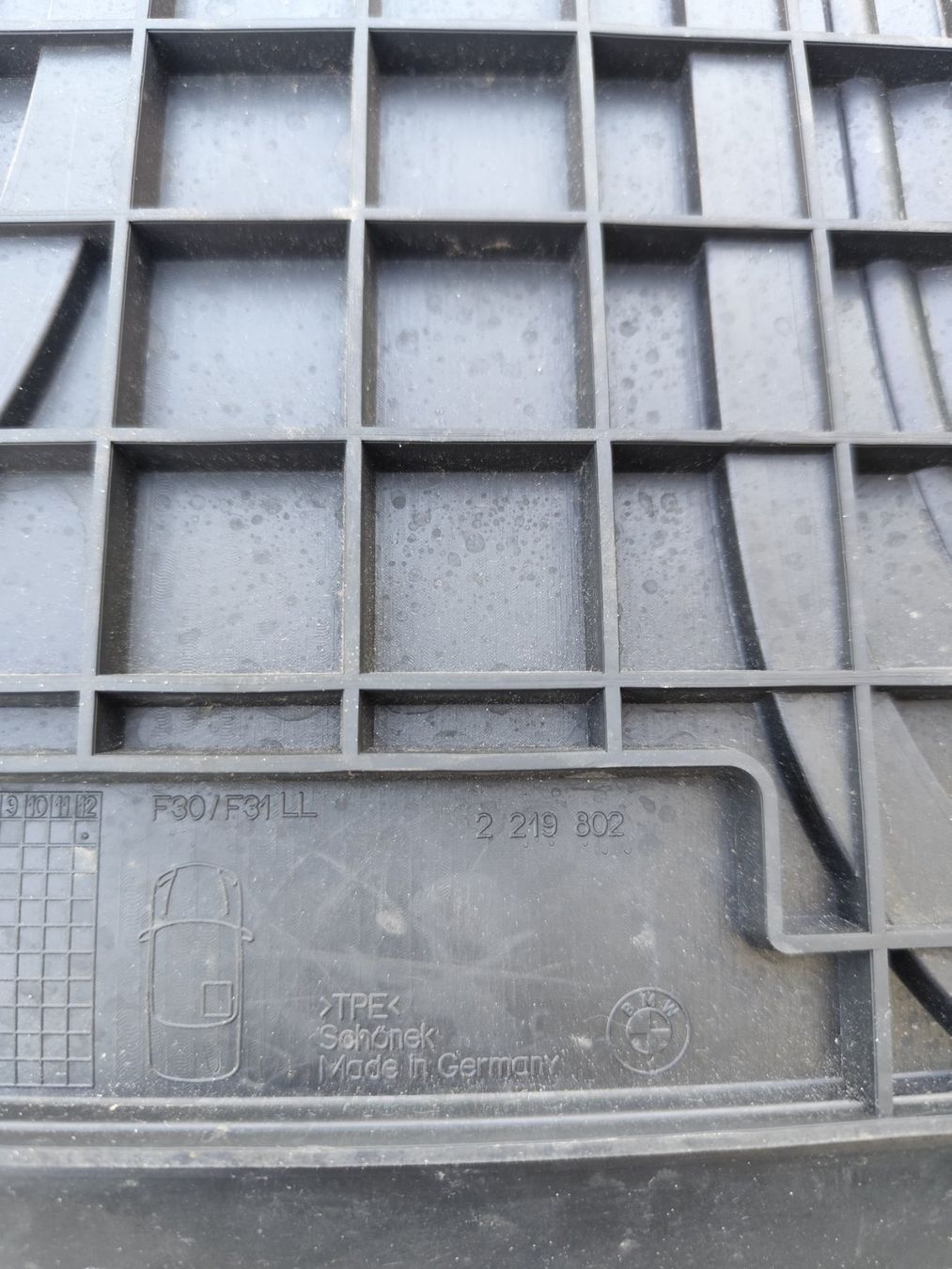 BMW Tappeti & Tappetini: Original BMW Gummifussmatten – Usato da Altstätten SG venduto da Rhein_Au 4