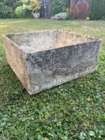 Eternit Blumentopf, Pflanzkübel Vintage Garten