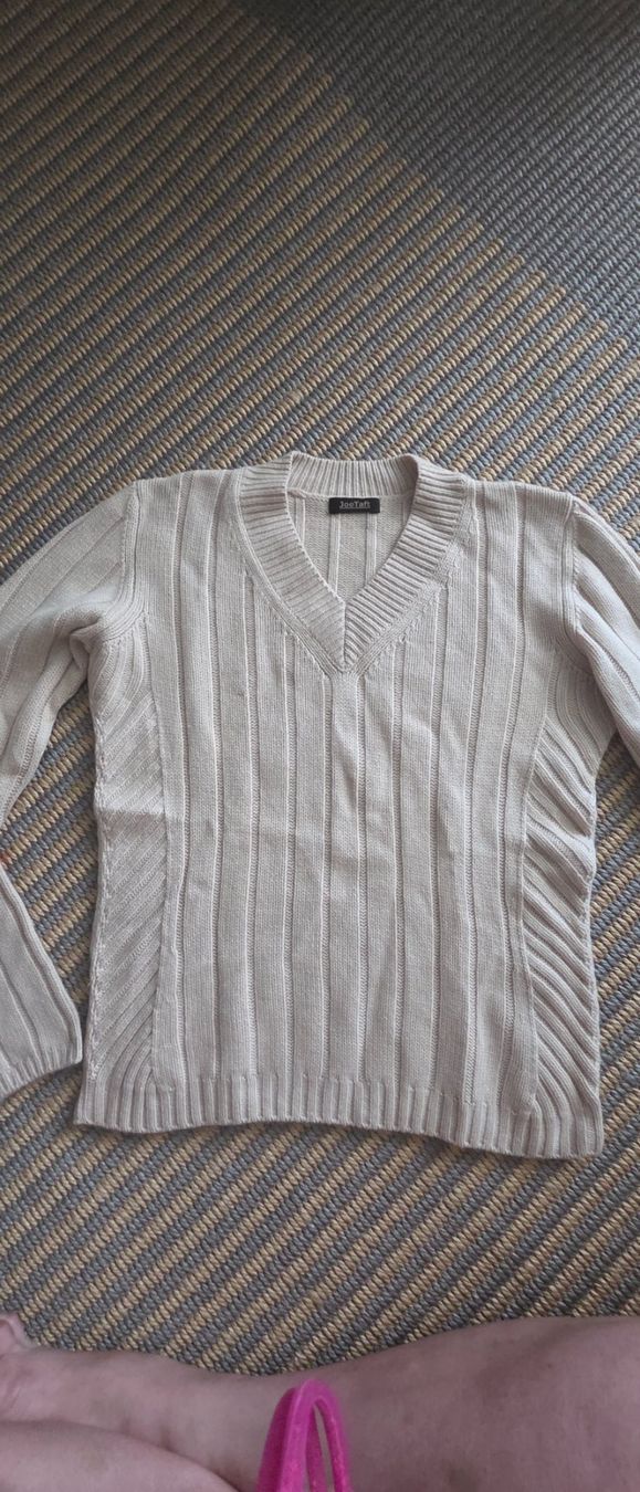 Maglioni & Felpe: Damen Pullover Joe Taft beige Grösse M 100% Kaschmir – Usato da Riedikon venduto da Winter21.