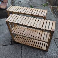 2 Küchenregale aus Holz 