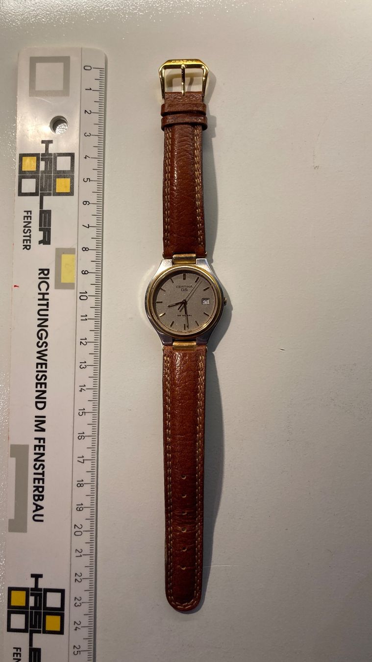 Certina Orologi: Certina DS Herrenuhr Bicolor Lederarmband – Usato da Zwingen venduto da Hugom 1