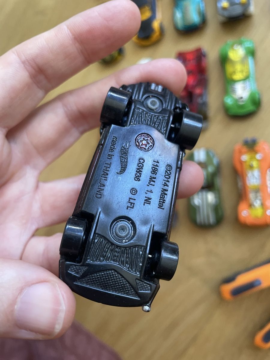 Hot Wheels Modellini d'auto: Collection de 36 voitures Hot Wheels – Usato da Fribourg venduto da Mymikrakra01 7
