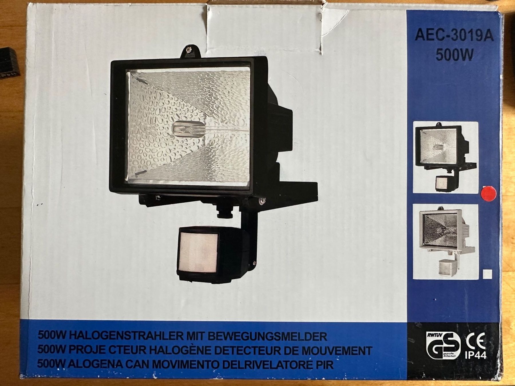 Lampade: Halogenstrahler 500 W mit Bewegungsmelder – Nuovo e nell'imballaggio originale da Stallikon venduto da Rsiri