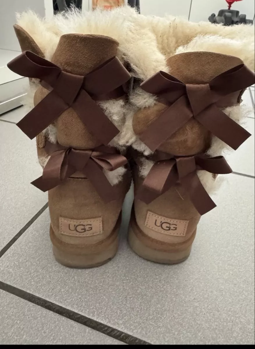 Damenschuhe: UGG Stiefel – Gebraucht aus Buchs SG von MarijaMK