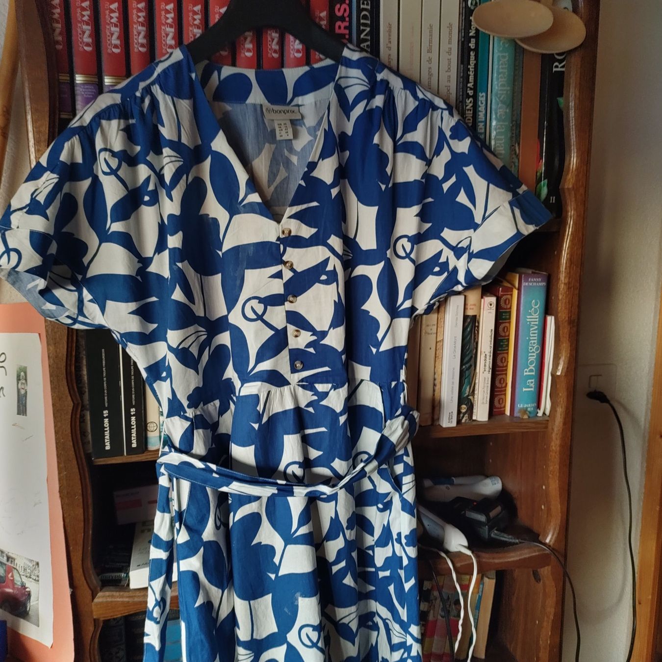Vestiti: Robe – Usato da La  Tour-de-Trême venduto da Kotochunko