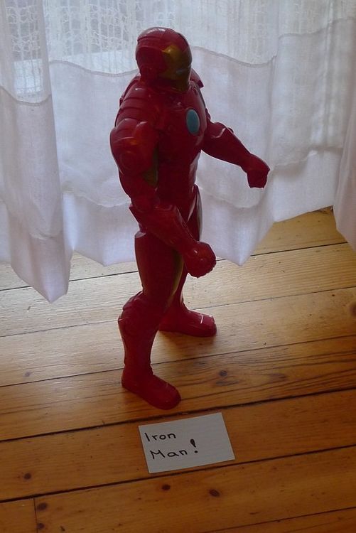 Statuette: Iron Man! – Usato da Bern venduto da bn1640 1