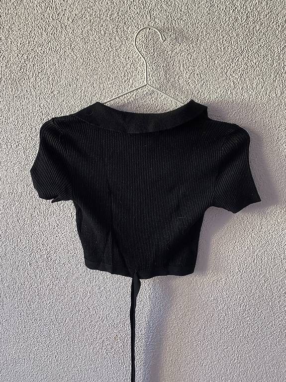 T-shirt: Schwarzes Shirt zum Binden – Usato da Wahlen b. Laufen venduto da Jeanine_T 4