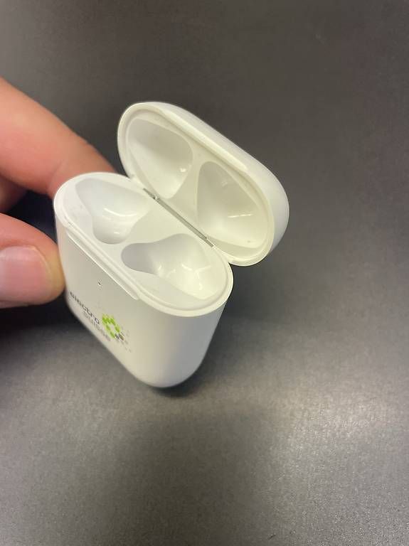 Kopfhörer: Custodia air pods – Gebraucht aus Quinto von man_ks69 1