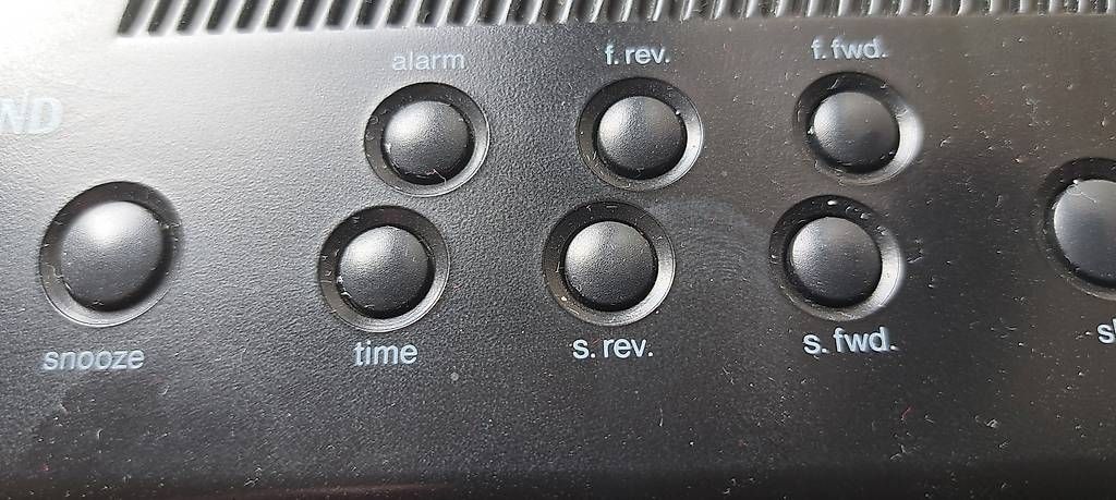 Radios: Radio réveil neuf ! – Neu (gemäss Beschreibung) aus Bercher von gfc_cs28 1