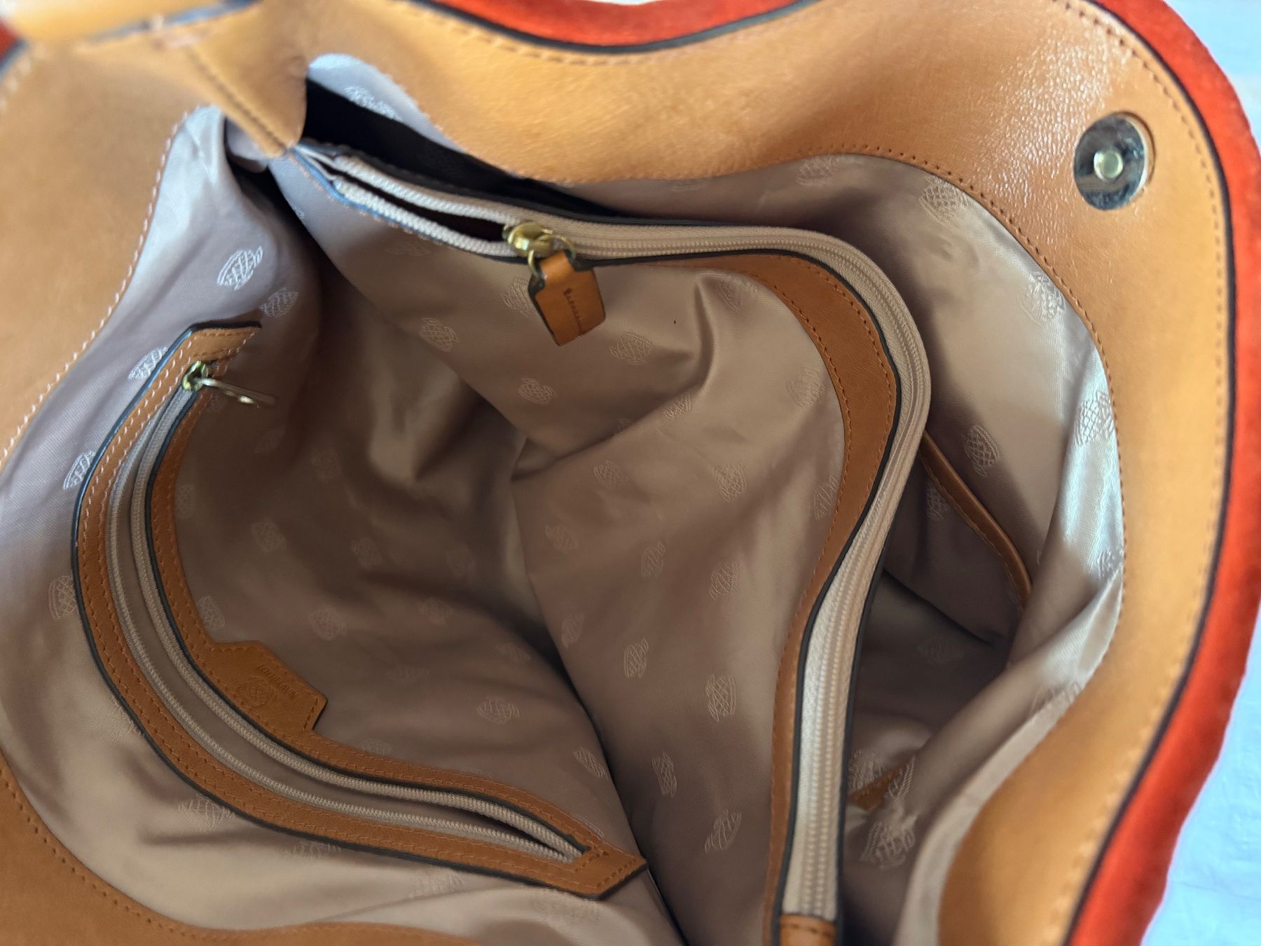 Navyboot Taschen für Damen: Herbsttasche Navyboot - orange, Wildleder – Gebraucht aus Horgen von Dorastar 2