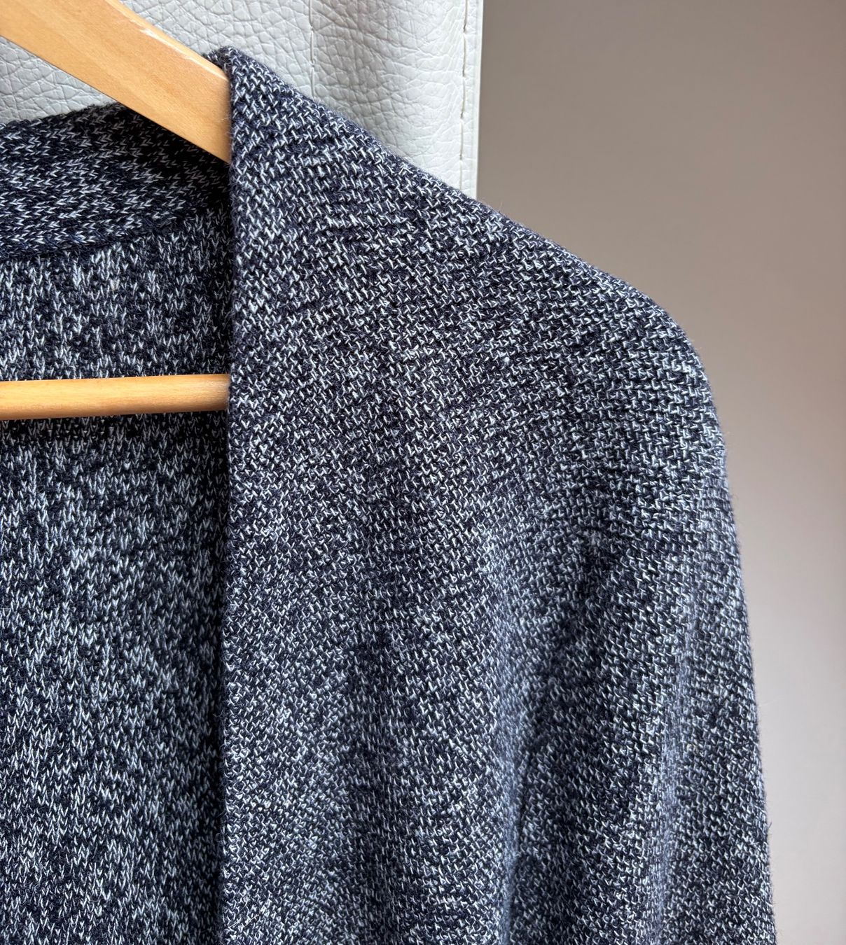 Cos Jacken: COS Cardigan Gr.S – Gebraucht aus Unterägeri von Jutka_04 5