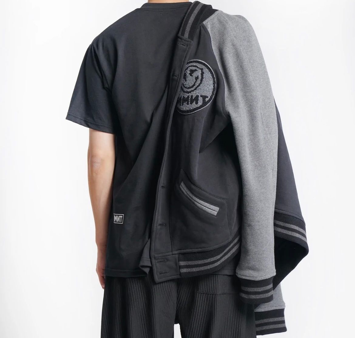 Vestes: Freizeitjacke von Moment Gr. M – Neuf avec emballage d'origine à Triesen par atos87 5