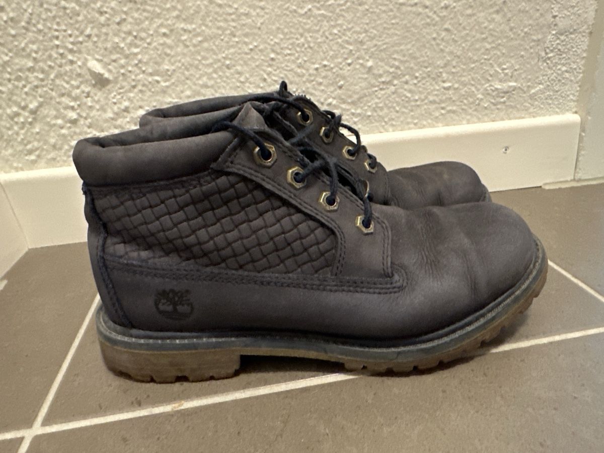 Timberland Scarpe da donna: Timberland Schuhe 38.5 – Usato da Baar venduto da ver_vs82
