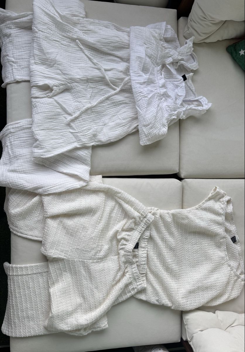 Zara Lotti di vestiti: Summer Clothes  – Nuovo (secondo la descrizione) da Basel venduto da arr_j96w 2