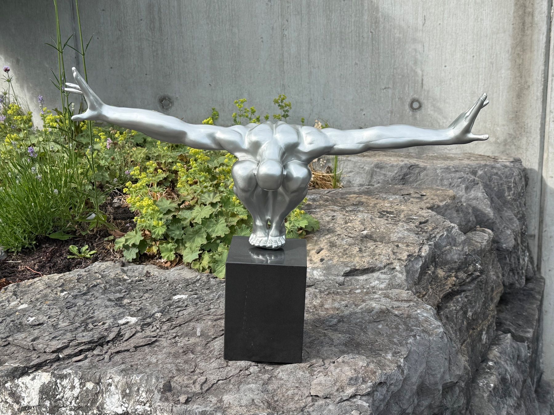 Sculture & Statue: Cliffhanger Skulptur – Usato da Oberriet SG venduto da Ironkandel