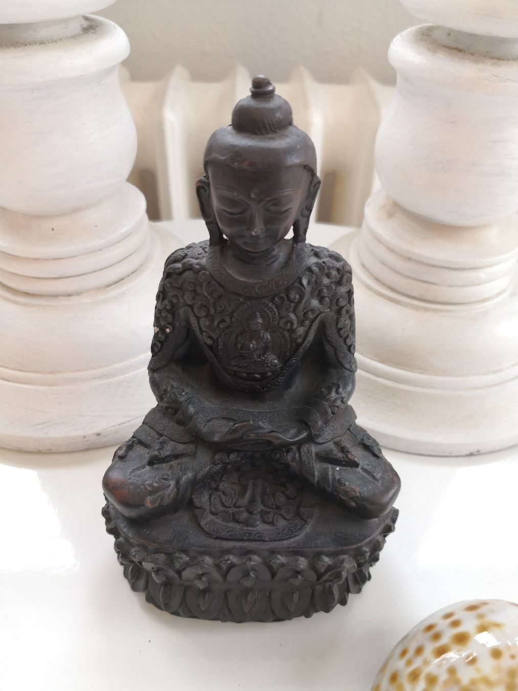 Sculture & Statue: 🤩BUDDHA STATUE SCHWARZ – Usato da Olten venduto da Naja-Twins-Twins 2