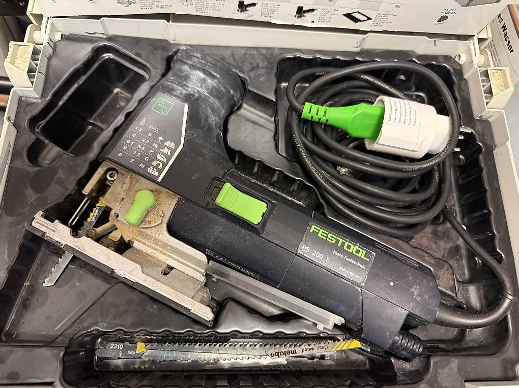 Seghe: Festool Stichsäge  – Usato da Weinfelden venduto da ren_w8mb