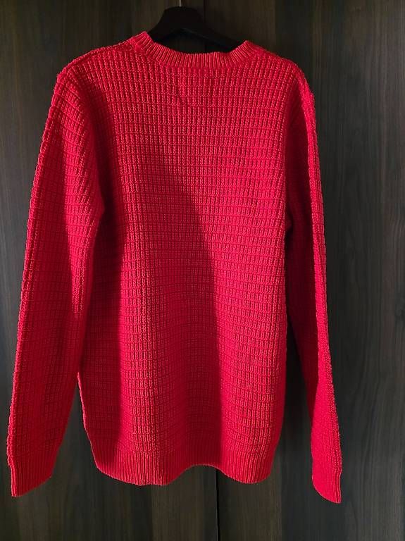 Maglioni & Felpe: Roter Pulover – Usato da Seewis Schmitten venduto da Naomi2212 1