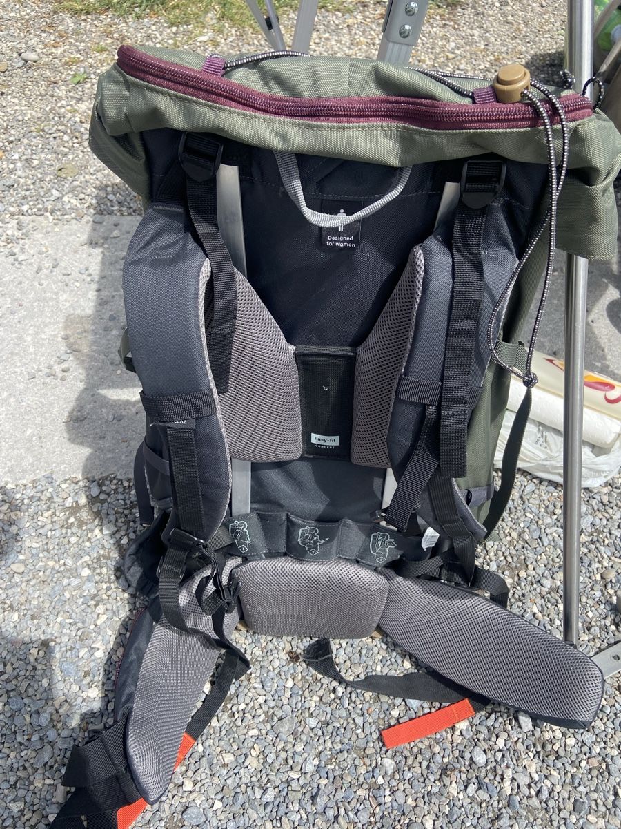 Zaini: Damenrucksack Trek 60 Liter – Usato da Wädenswil venduto da beanouk 1