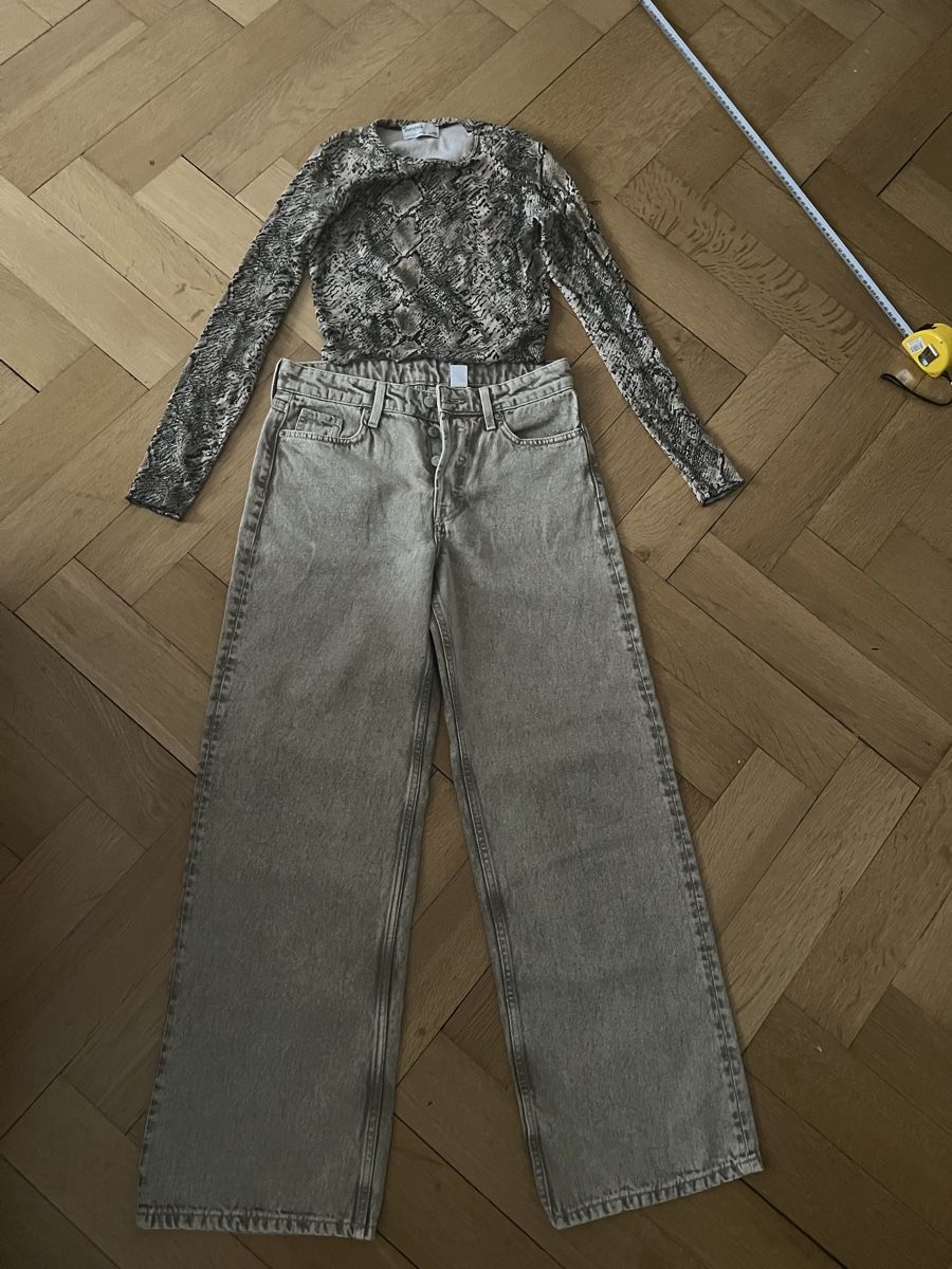 Lotti di vestiti: Bershka Oberteil Schlangenprint mit Hose  – Nuovo (secondo la descrizione) da Olten venduto da sae_82z2