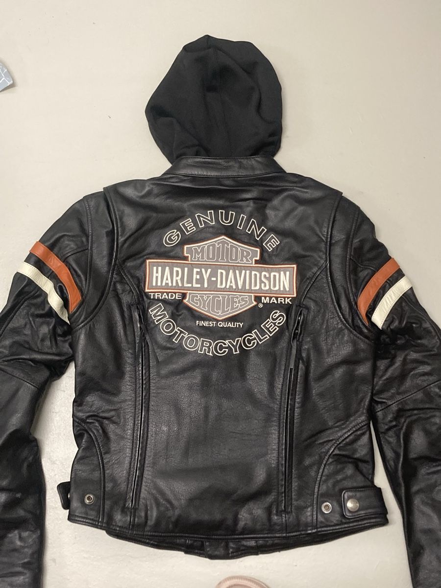 Harley-Davidson Vestes: Harley Davidson Lederjacke – D'occasion à Grosshöchstetten par jh_R253ney 1