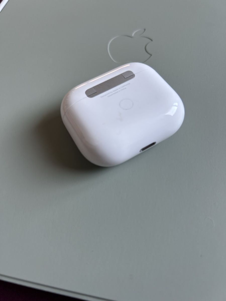 Apple Casques audio: AirPods (3. Generation) 2021 – D'occasion à Basel par lenarrari 3