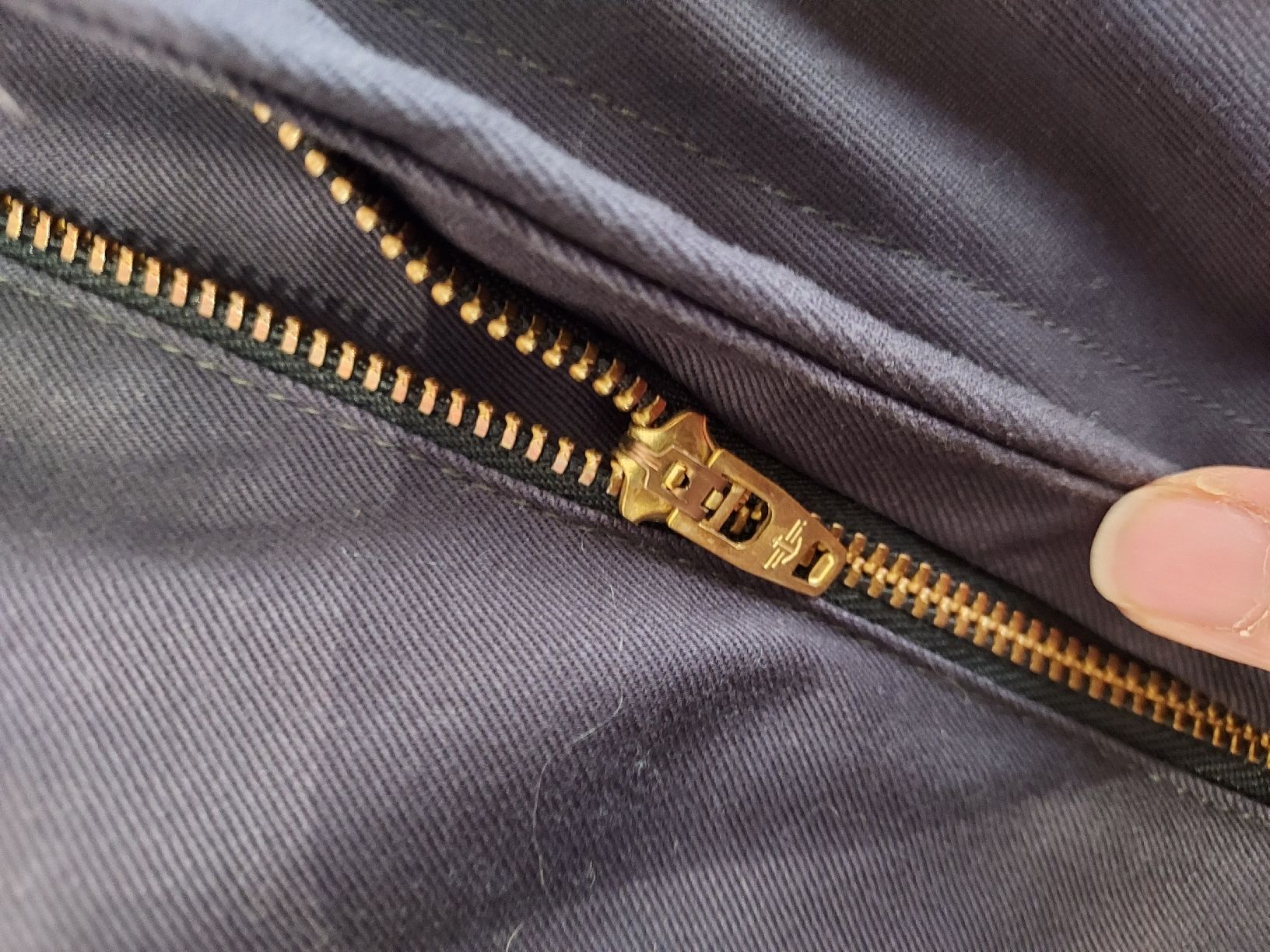 Pantaloni: Pantalon Dockers, taille 28/30. – Usato da Lausanne venduto da Kitty_Friperie 4