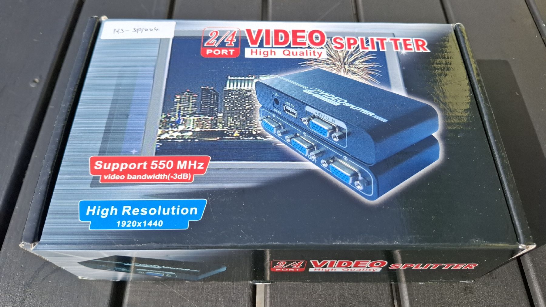 Unità & Adattatore: Video Splitter VGA 2/4 Port – Nuovo (secondo la descrizione) da Watt venduto da Gubrist