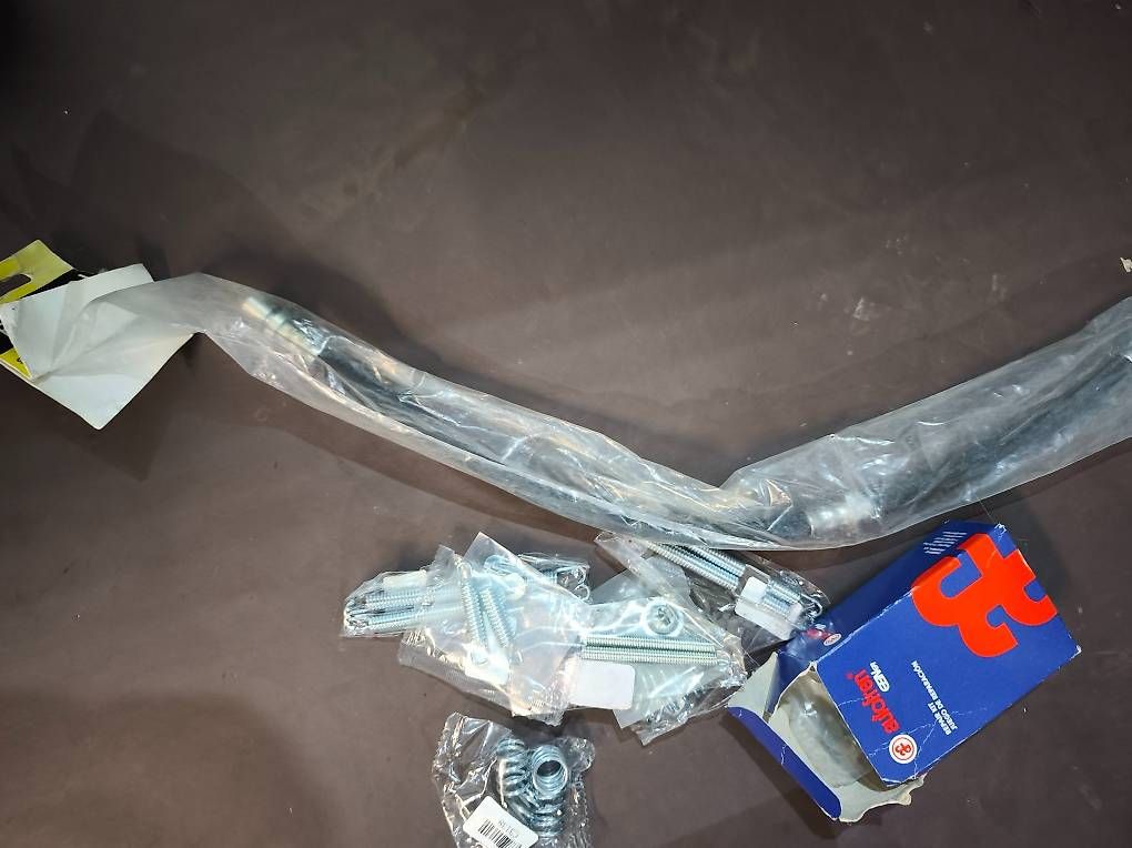 Alle Autoersatzteile: Subaru Legacy 3.0 Bremsschlauch  – Gebraucht aus Zihlschlacht von rad_vvm9 1