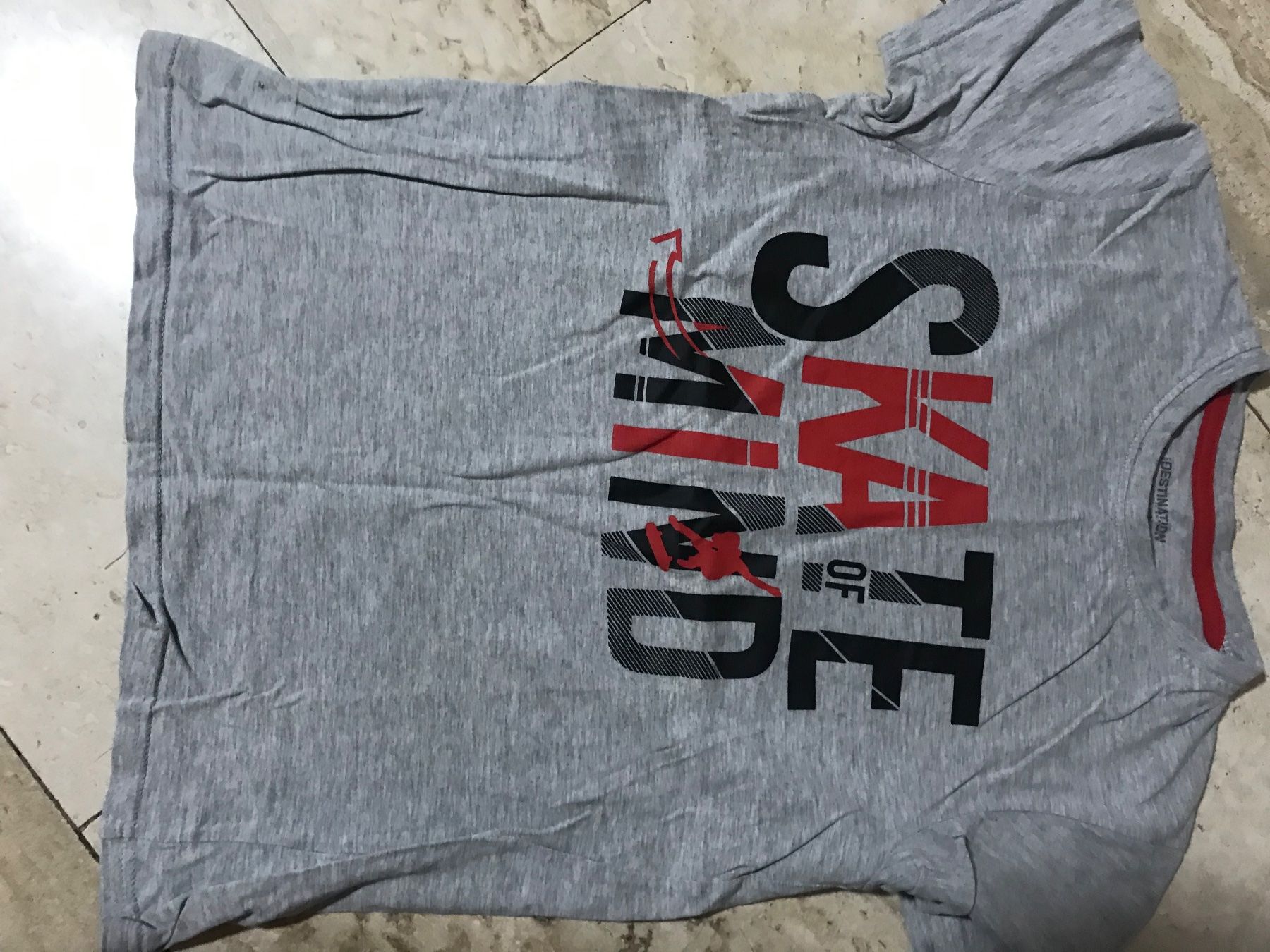 Camicie, T-shirt & Polo: T-Shirt – Usato da Oftringen venduto da mbc_b8vr
