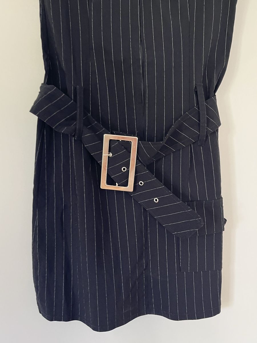 Robes: y2k Kleid mit Gürtel – D'occasion à Bern par noe_vt6q 1