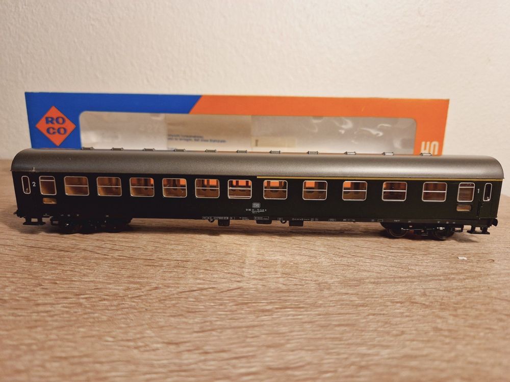 Roco H0 Personenwagen DB 'Donnerbüchse' - Maßstab 1:87, 161mm Länge