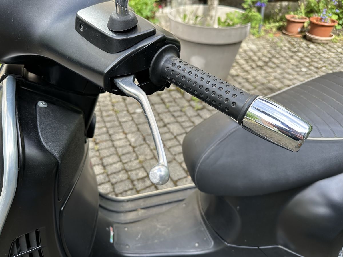 Vespa Scooters: Vespa Gts 300 – D'occasion à Wädenswil par tippihno 5