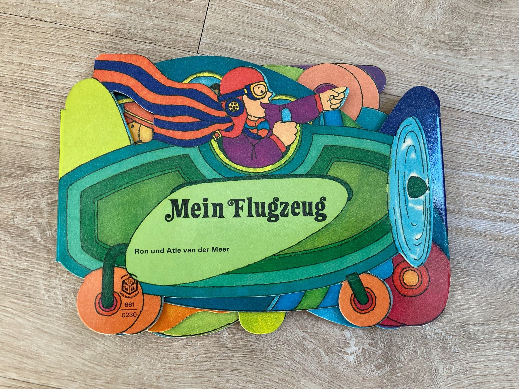 Bücher: Erstes Kinderbuch Flugzeug – Gebraucht aus Hettlingen von rselchi
