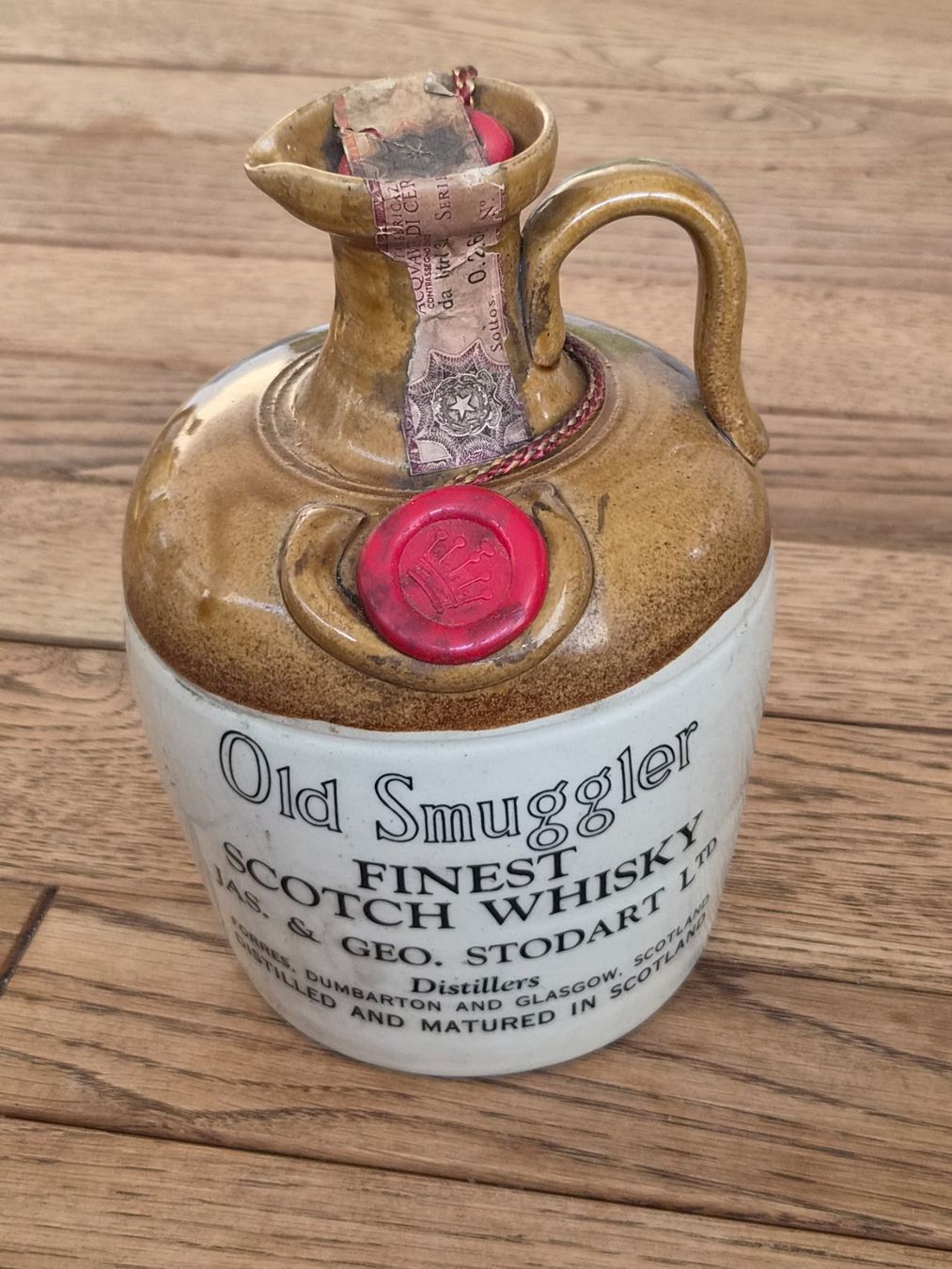 Spirituosen: Old Smuggler Finest Scotch Whisky – Gebraucht aus Kloten von Elchson