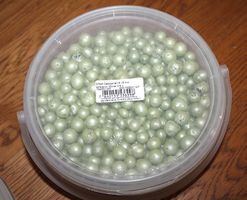 Deko-Perlen grün 8-16mm, Eimer 2.5l Basteln, Top Zustand NEU