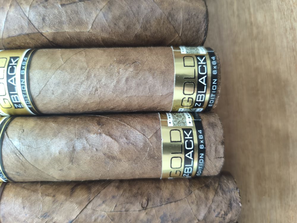 Zino Davidoff Humidor + 10 Zigarren – 3 x Montecristo 80 A. (Gebraucht ...