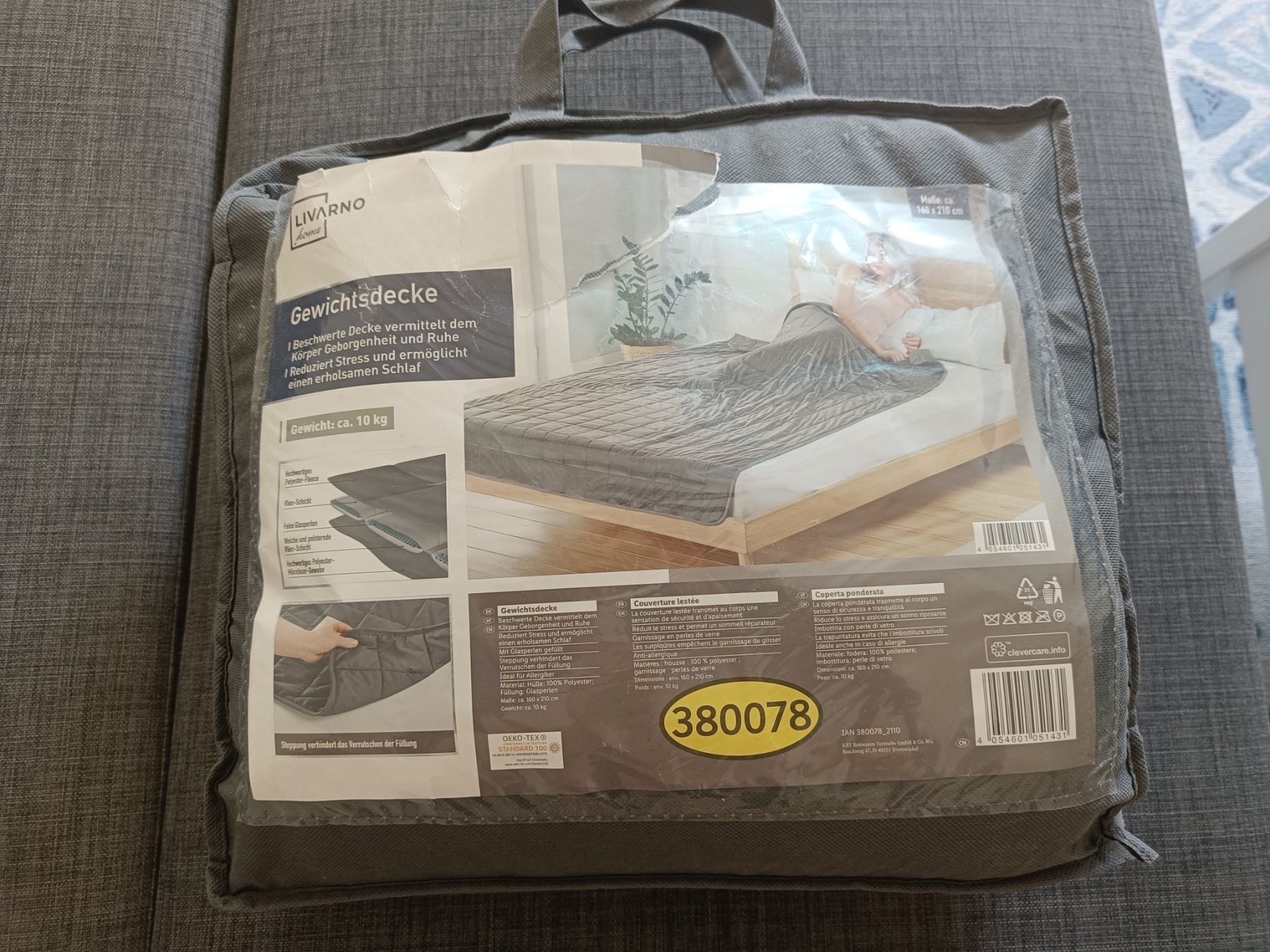 Couvertures: Couverture lestée 10kg 160x210 – D'occasion à Genève par sca_j5cs