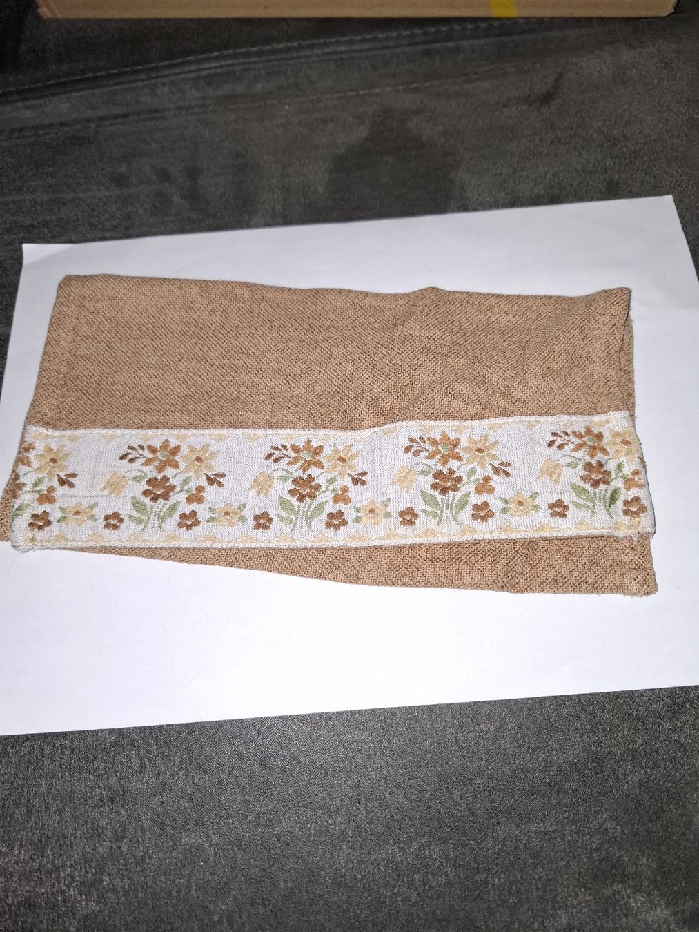 Serviettes: Serviettentasche gebraucht – D'occasion à Zuchwil par bvj_5t82
