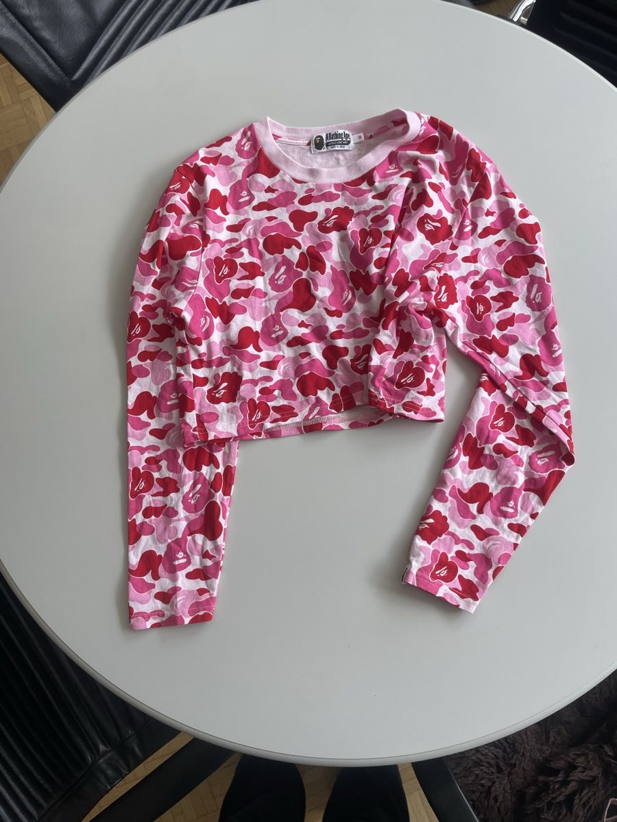 Bape Top: Bape Camo Longsleeve – Nuovo (secondo la descrizione) da Bern venduto da dar_2c68
