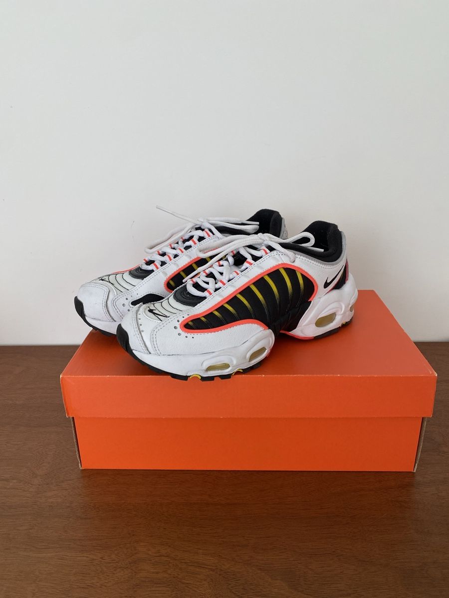 Nike Scarpe da uomo: NIKE AIR MAX TAILWIND IV, 38.5 – Nuovo (secondo la descrizione) da Bussigny venduto da cac_q2c6
