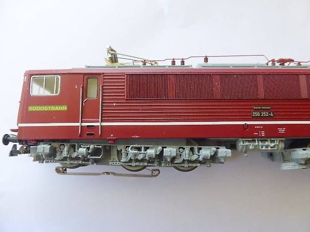 Modellini di ferrovie: SOB BR 250 ex DR Digital – Usato da Einsiedeln venduto da lok1200 1