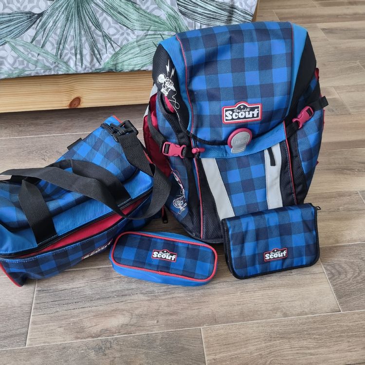 Scout schulrucksack set (Gebraucht) in Fraubrunnen für CHF 90 – mit ...
