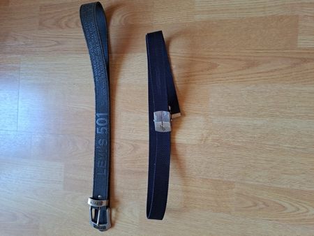 Levi's 501 Guertel und Stoffgürtel beide gut erhalten