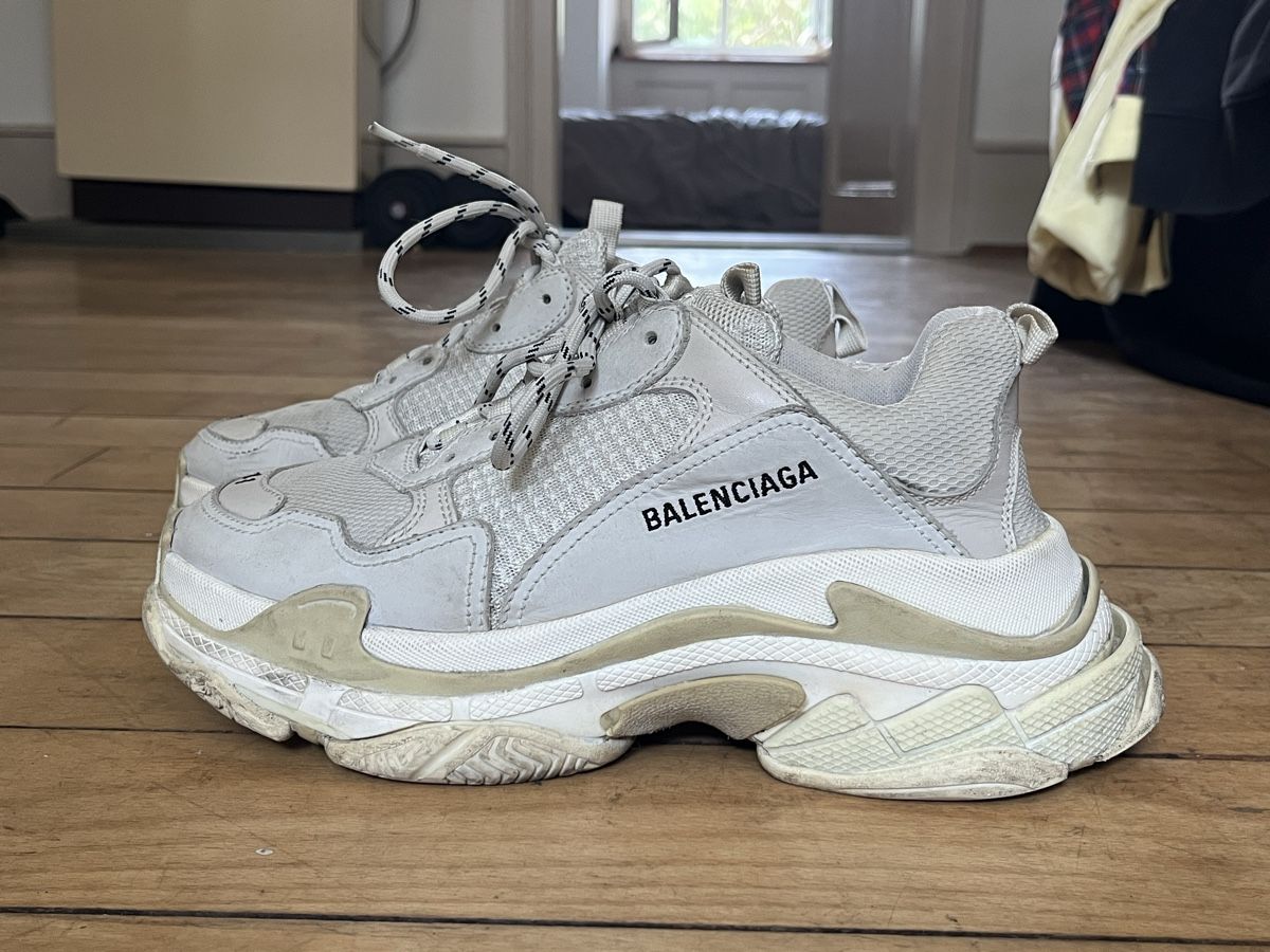 Balenciaga Scarpe da uomo: Balenciaga Triple S – Usato da Basel venduto da dam_56rc 1