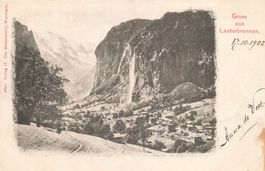 Lauterbrunnen BE Tal mit Wasserfall